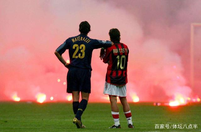 跟队记者：热刺确实对桑托斯左后卫索萨感兴趣