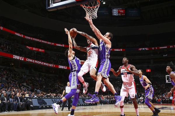 斯帕莱蒂：我们会继续信任戴维；引援？我100%信任经理