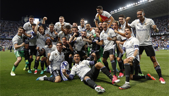 为应付未来7天5战，湖人10天短合同签下科比·巴夫金