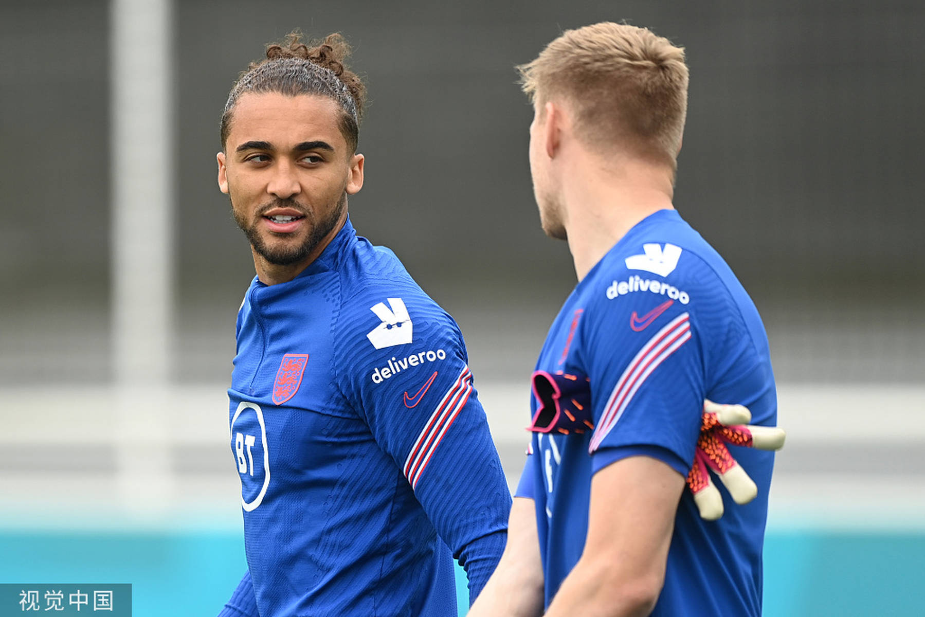 LPL内战世界名画！BLG打出完美开团，AL瞬间逆转，Tarzan直接超神